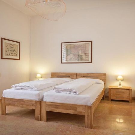 Villa Francesca-Grande Appartamento In Riva Al Lago Бренцоне-суль-Гарда Экстерьер фото