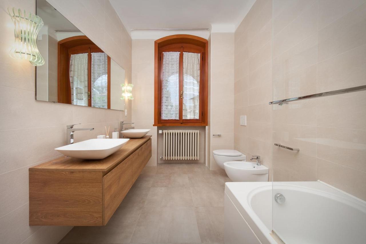 Villa Francesca-Grande Appartamento In Riva Al Lago Бренцоне-суль-Гарда Экстерьер фото