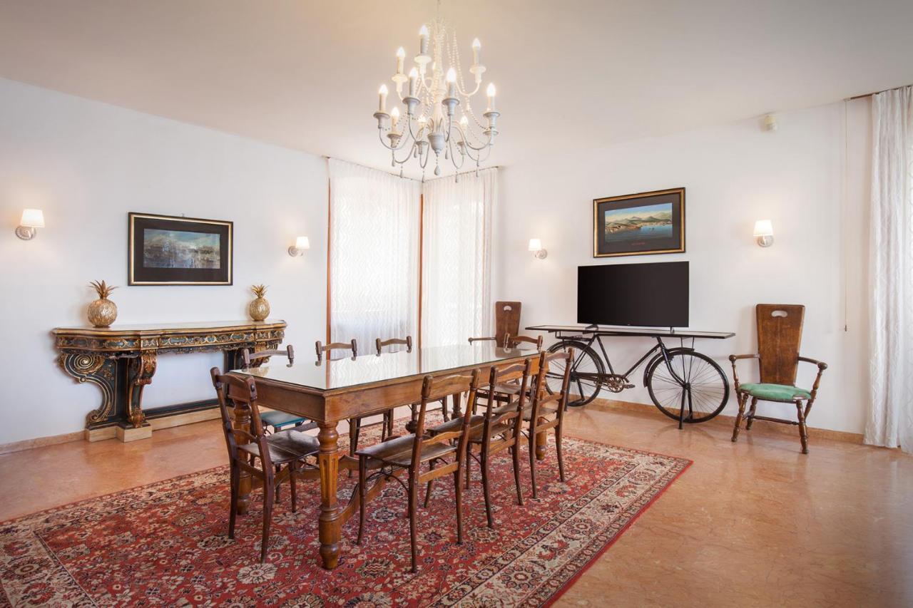 Villa Francesca-Grande Appartamento In Riva Al Lago Бренцоне-суль-Гарда Экстерьер фото